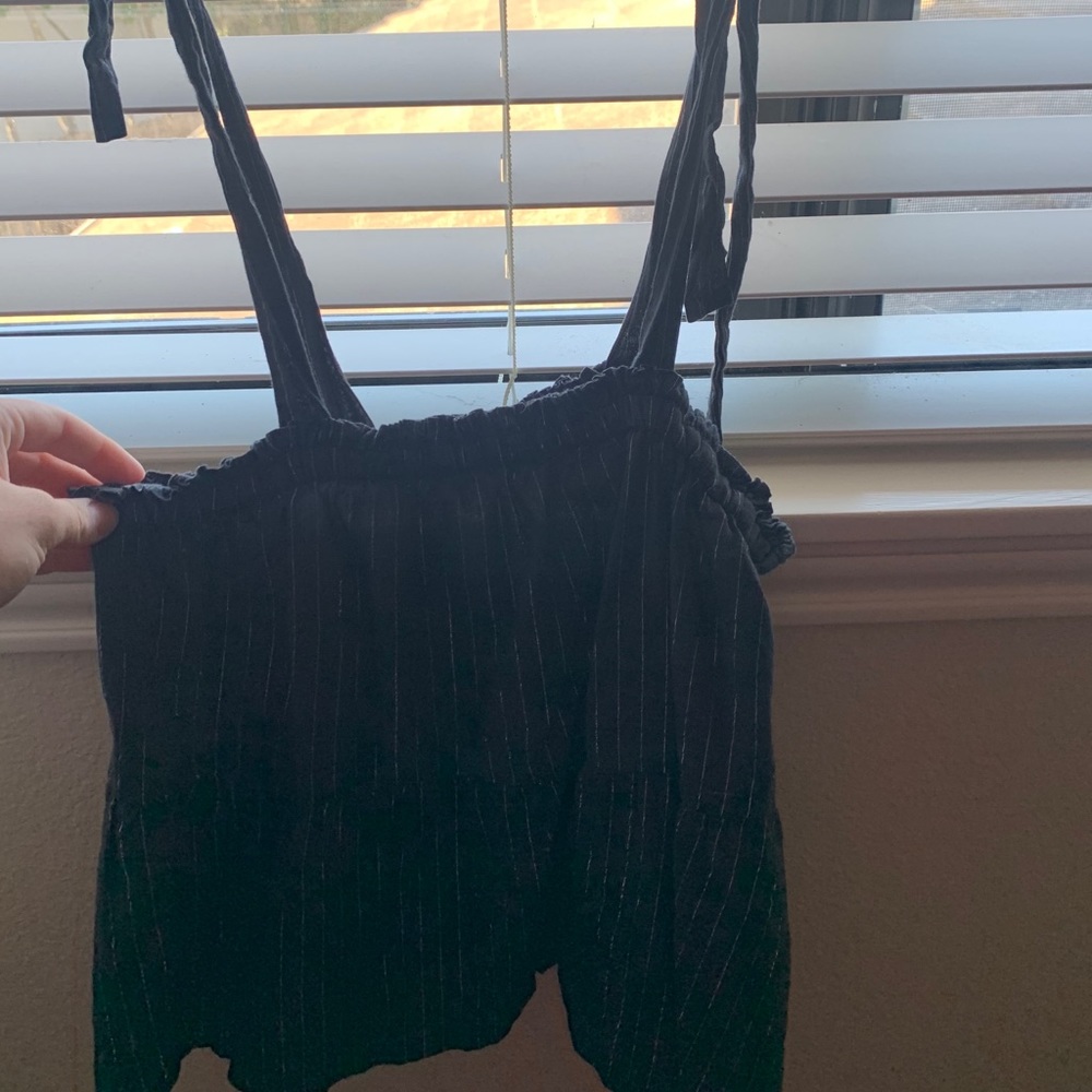 lucky brand adjustable strap blouse